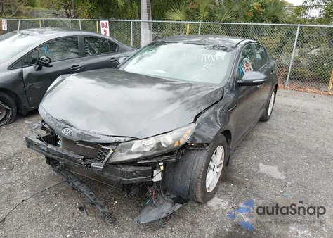 2011 Kia Optima Lx z USA, uszkodzony, nr VIN KNAGM4A73B5111179